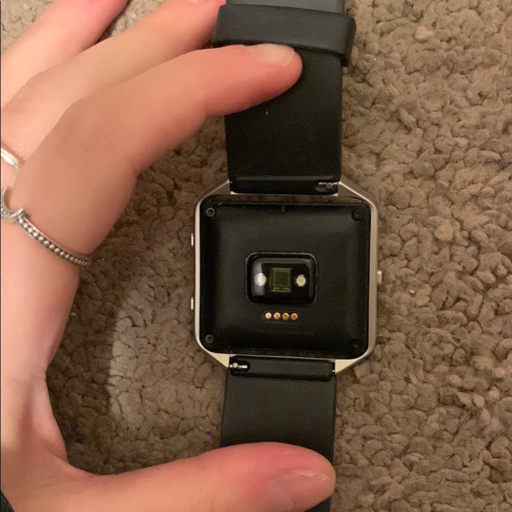 Fit Bit Pro - Picture 2 of 3